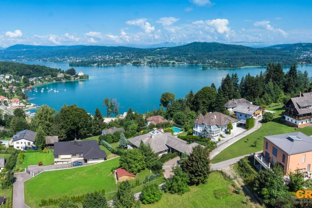 Haus Sonnenhang +seeblick+pool Reifnitz